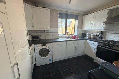 3 bedroom semi-detached house for sale, Tawny Owl Close, Swindon