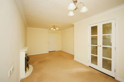 2 bedroom retirement property for sale, Lugtrout Lane, Solihull