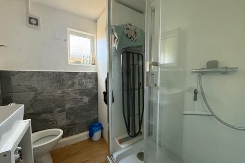 undefined, Theodore Place, Gillingham, ME7
