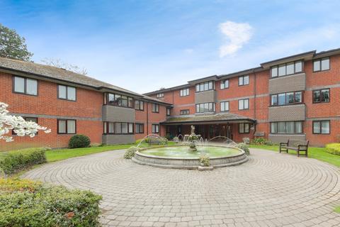 1 bedroom flat for sale, Maplebeck Court, Solihull