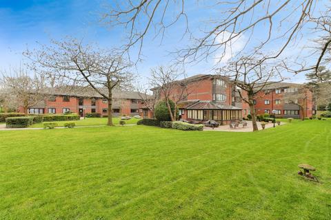 1 bedroom flat for sale, Maplebeck Court, Solihull