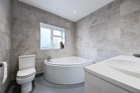 undefined, Leafield Road, SOLIHULL