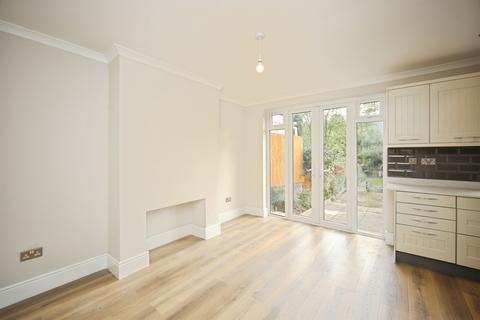 3 bedroom semi-detached house for sale, Lyndon Road, Solihull
