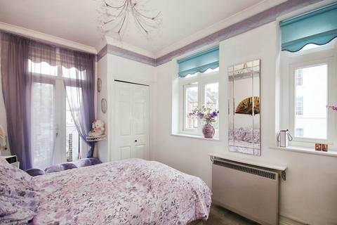 undefined, Regent Street, Leamington Spa