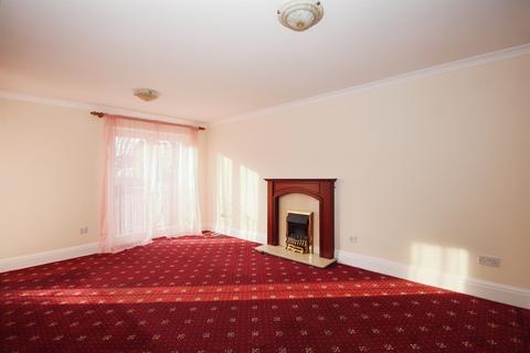2 bedroom ground floor flat for sale, Regent Street, Leamington Spa