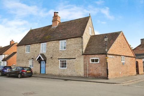 4 bedroom detached house for sale, High Street, Harbury, Leamington Spa