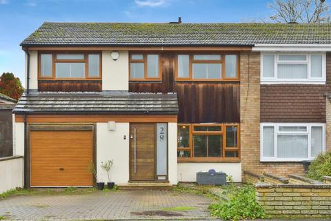 4 bedroom semi-detached house for sale, Porters Close, Deanshanger, Milton Keynes