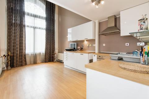 1 bedroom maisonette for sale, South Western House, Southampton