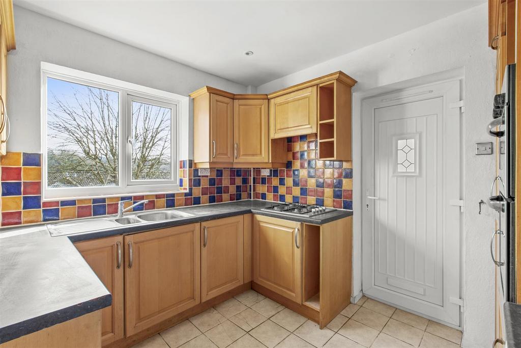 3 Hepplewhite Close, HP13 6 BZ-9.jpg