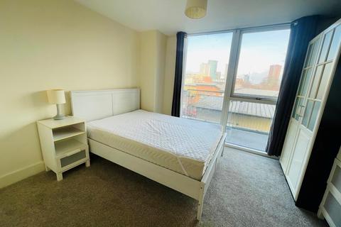 2 bedroom apartment to rent, Mason Way, Birmingham, B15