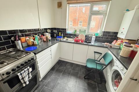 1 bedroom house to rent, Burford Road, Nottingham, NG7
