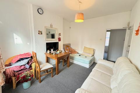 1 bedroom house to rent, Burford Road, Nottingham, NG7