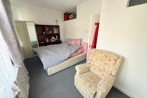 1 bedroom house to rent, Burford Road, Nottingham, NG7