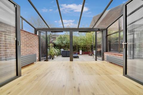 undefined, Weavers Way, London, NW1