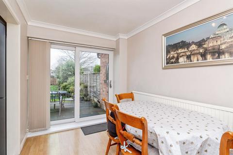 undefined, Manor Farm Crescent, Stafford