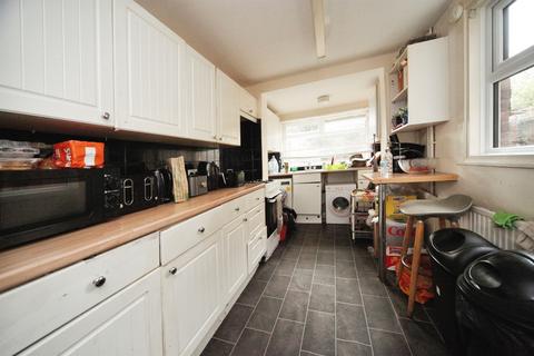 undefined, St. Thomas's Road, Luton