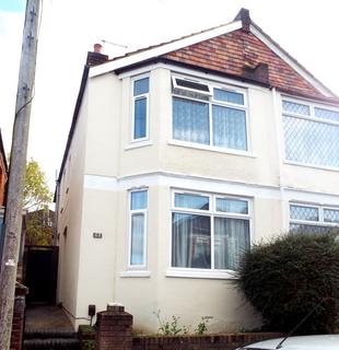 3 bedroom house to rent, Newcombe Road, Southampton, SO15