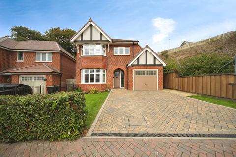 undefined, Armstrong Road, Luton