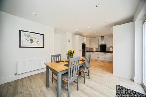 undefined, Armstrong Road, Luton