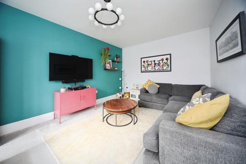 undefined, Armstrong Road, Luton