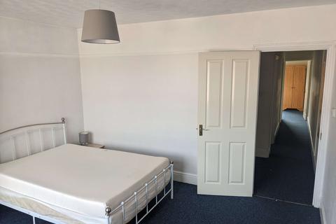 undefined, Newcombe Road, Southampton, SO15