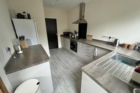 4 bedroom house to rent, Belmont Drive, Bristol, BS8