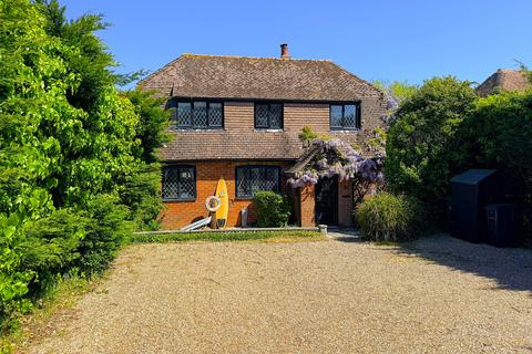 3 bedroom detached house for sale, New Lydd Road, Camber TN31