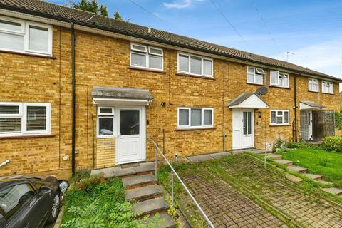 3 bedroom terraced house for sale, Kymswell Road, Stevenage