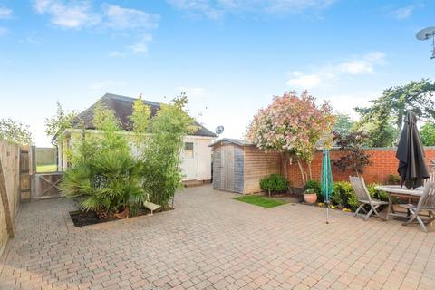 undefined, Dadbrook, Cuddington, Aylesbury