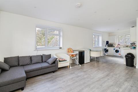 2 bedroom apartment for sale, Teignmouth Road, Torquay