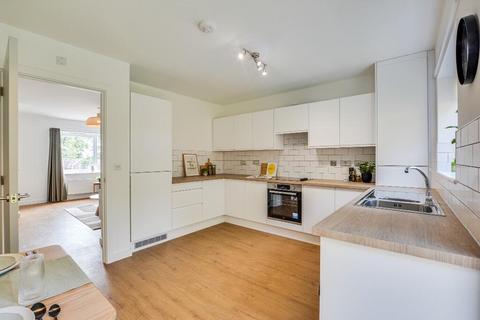 3 bedroom end of terrace house to rent, at The Oaks, Ridding Road, Ridding Road DH7