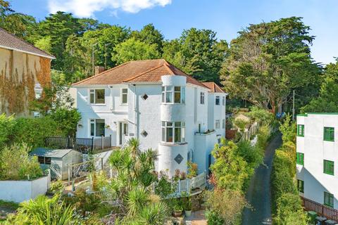 6 bedroom detached house for sale, Babbacombe Road, Torquay