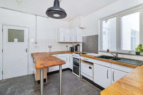 6 bedroom detached house for sale, Babbacombe Road, Torquay