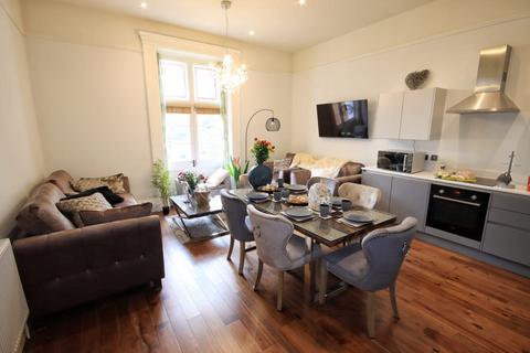 3 bedroom apartment for sale, Watcombe Beach Road, Torquay