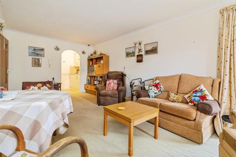 1 bedroom flat for sale, Falkland Road, Torquay