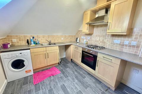 2 bedroom flat to rent, Thorn Court, Bournemouth, BH7