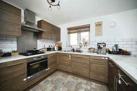 undefined, Beacon Close, Bathpool, Taunton