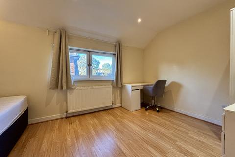 1 bedroom house to rent, Beck Lane, Beckenham, BR3