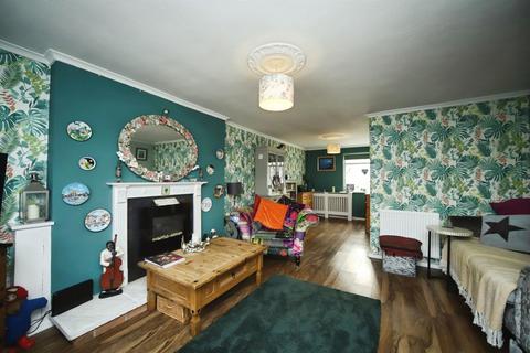 3 bedroom end of terrace house for sale, Greenway Road, Taunton