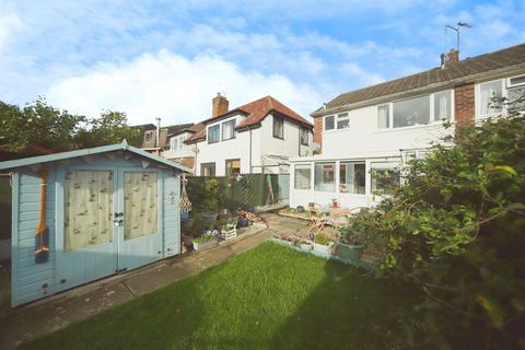3 bedroom end of terrace house for sale, Greenway Road, Taunton