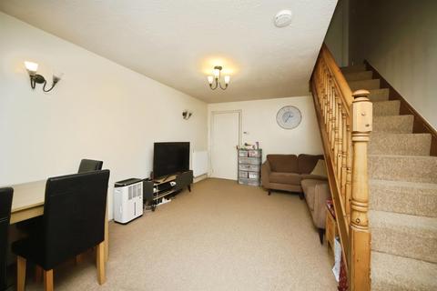 2 bedroom terraced house for sale, Standfast Place, Taunton