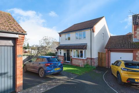 4 bedroom detached house for sale, Millstream Gardens, Tonedale, Wellington