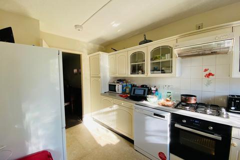 4 bedroom house to rent, Berkeley Close, Southampton, SO15