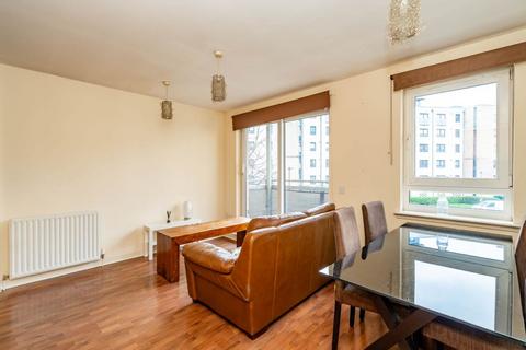 2 bedroom flat to rent, Hawkhill Close, Leith, Edinburgh