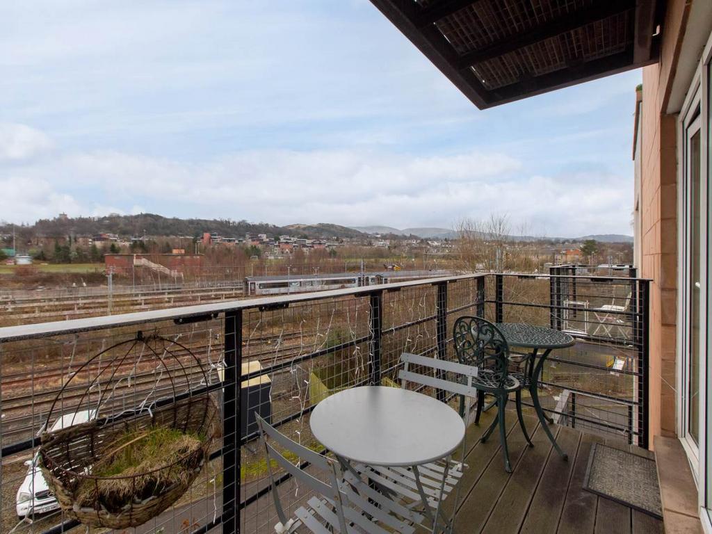 72350 Appin Pl-016