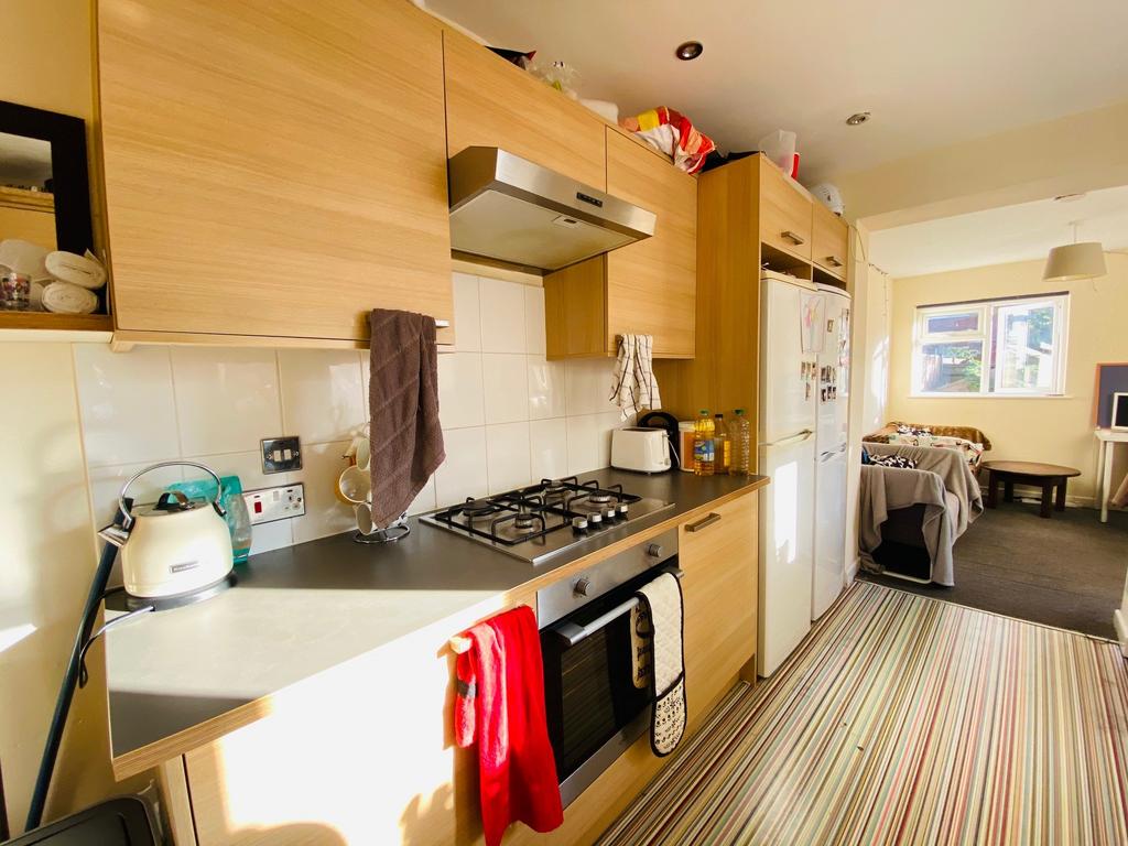 Kitchen lounge