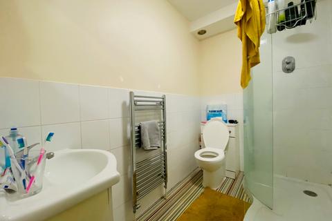 undefined, Milton Road, Southampton, SO15