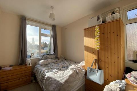 undefined, Kitchener Road, Southampton, SO17