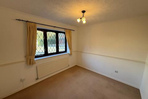 undefined, Shelley Close, Rugeley, WS15