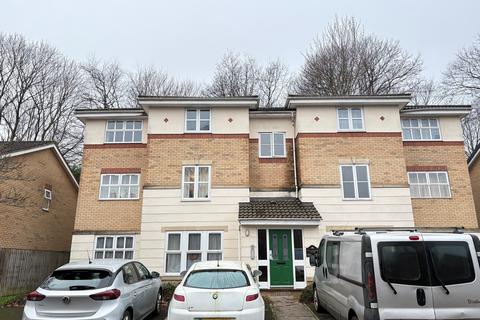 De La Warre Court, Bristol, BS4